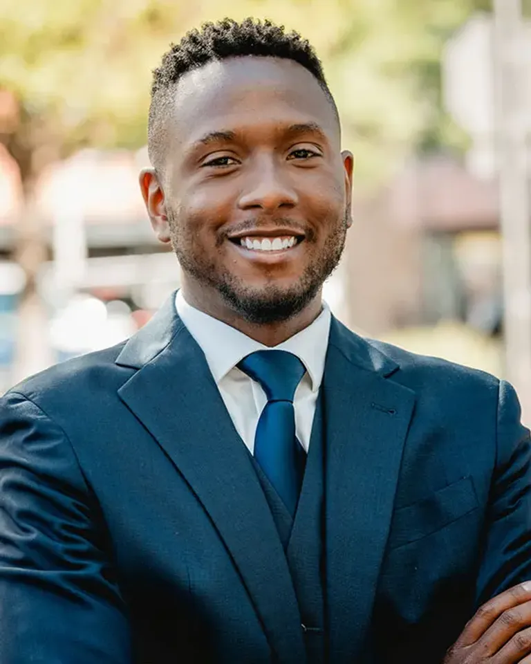 Photo of Theo Shaw
