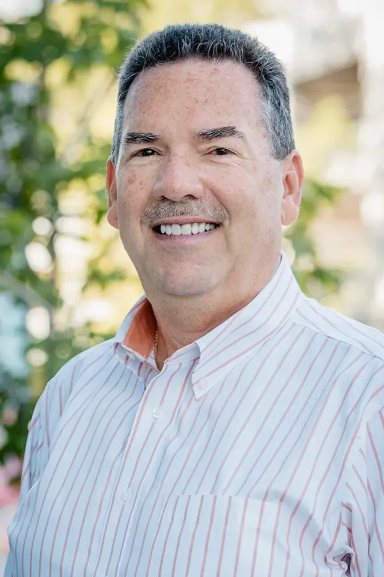 Photo of Dr. Scott Muri